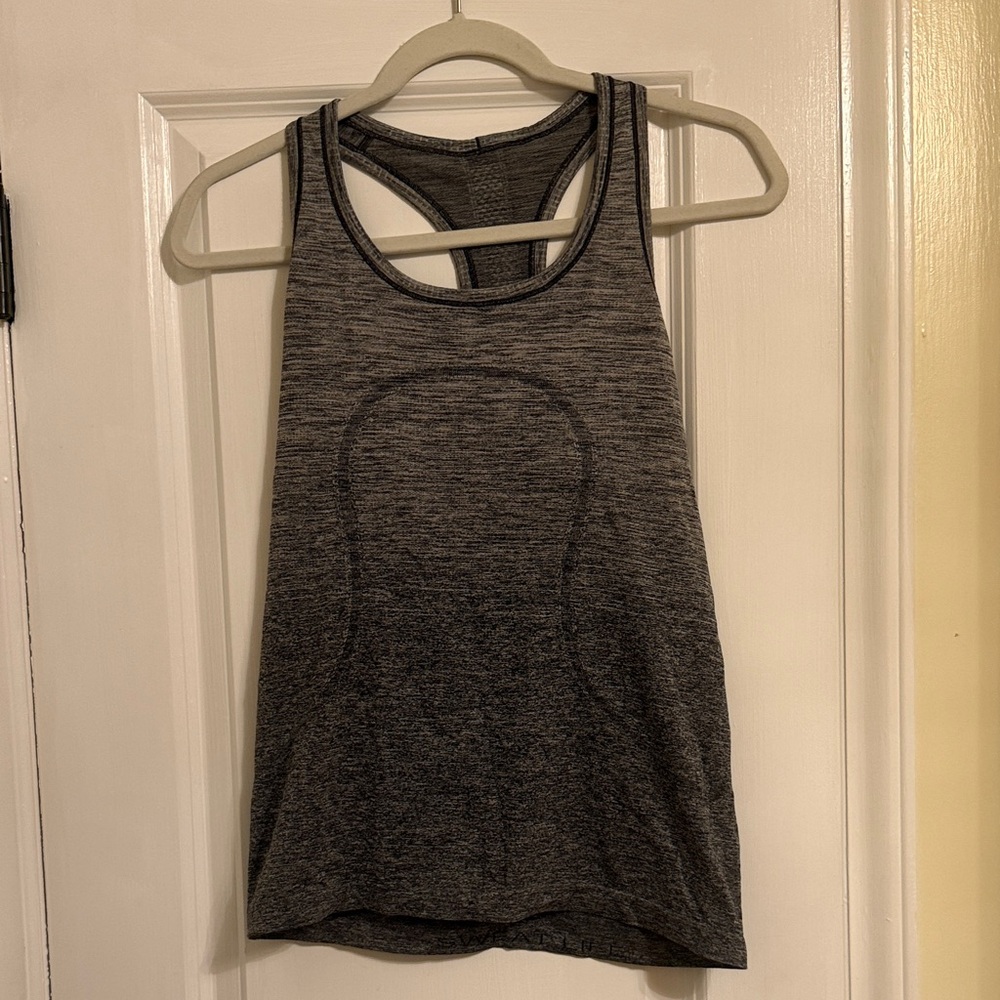 lululemon athletica Ombré Gray Racerback Tank size 8